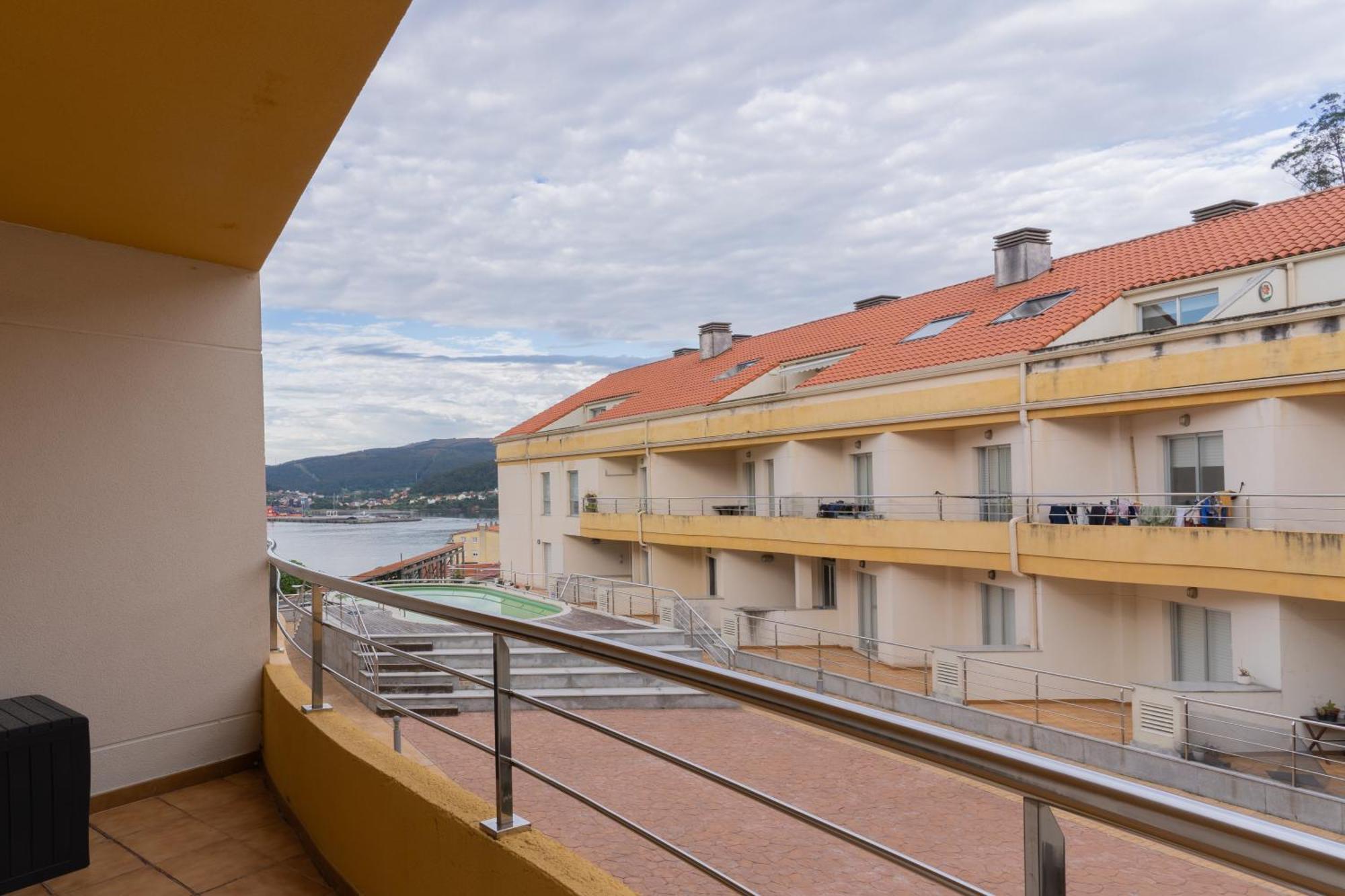 Hospedium Galitrips Airexa Apartment Corcubion Bagian luar foto